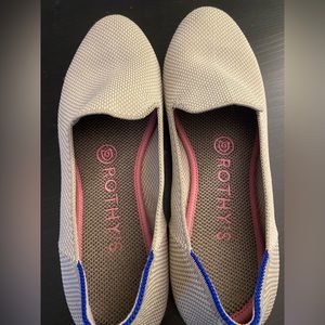 Rothys loafers! Color sand. Great used condition.